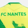 Camisas de aquecimento para adultos do FC Nantes 2025/26 Camisas de aquecimento para adultos do FC Nantes 2025/26