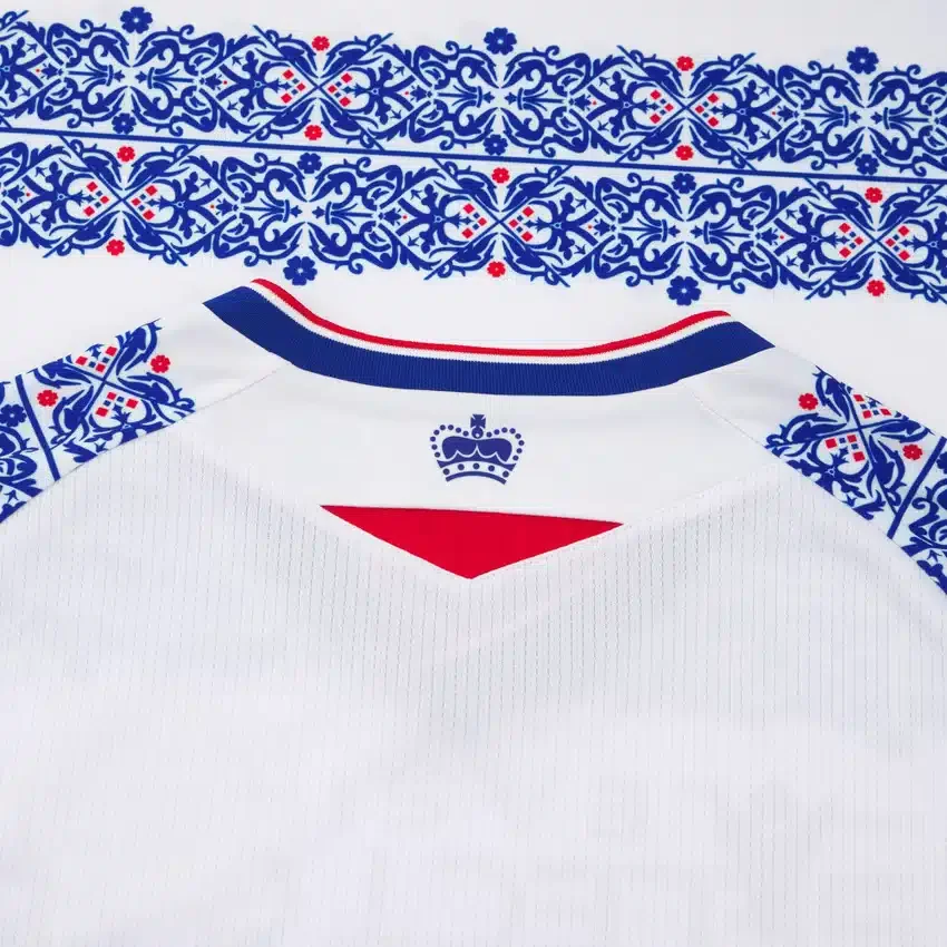 Camisas de jogo em casa do Reading FC 2025/26 para adultos Camisas de jogo em casa do Reading FC 2025/26 para adultos