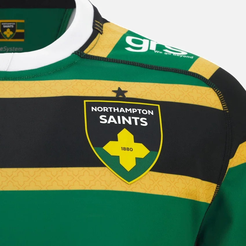 Camisas réplica em poliéster para adultos do Northampton Saints 2025/26 Camisas réplica em poliéster para adultos do Northampton Saints 2025/26