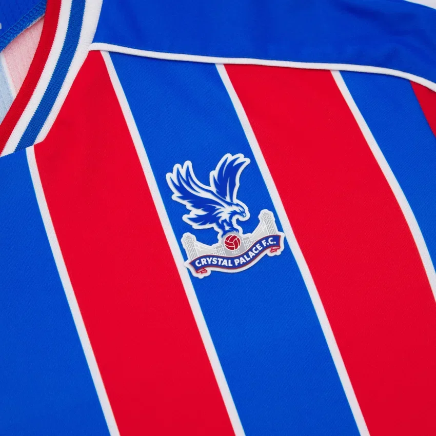 Camisola de jogo em casa do Crystal Palace FC 2025/26 para adultos Camisola de jogo em casa do Crystal Palace FC 2025/26 para adultos