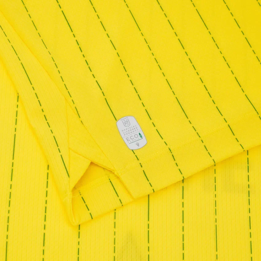 Camisola de jogo em casa para adultos do FC Nantes 2025/26 Camisola de jogo em casa para adultos do FC Nantes 2025/26
