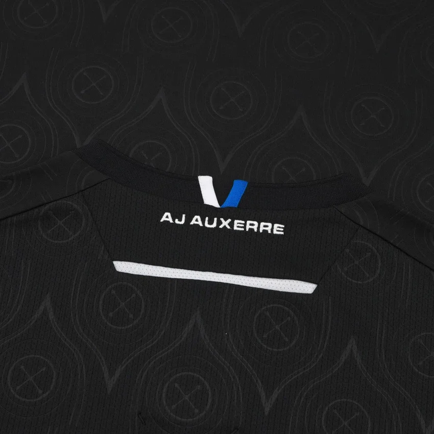 Camisola de jogo fora de casa do Auxerre 2025/26 para adultos Camisola de jogo fora de casa do Auxerre 2025/26 para adultos