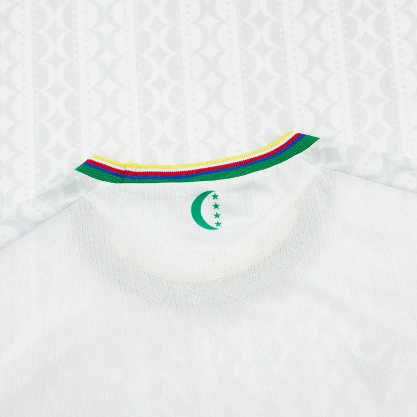 Camisola de jogo fora de casa para adultos da Federazione Calcistica Isole Comore 2025/26 Camisola de jogo fora de casa para adultos da Federazione Calcistica Isole Comore 2025/26