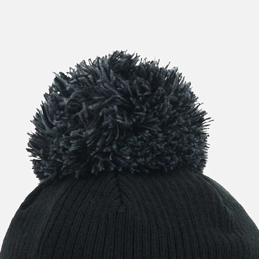 Gorro com pompom Barbarians 2025/26 Gorro com pompom Barbarians 2025/26