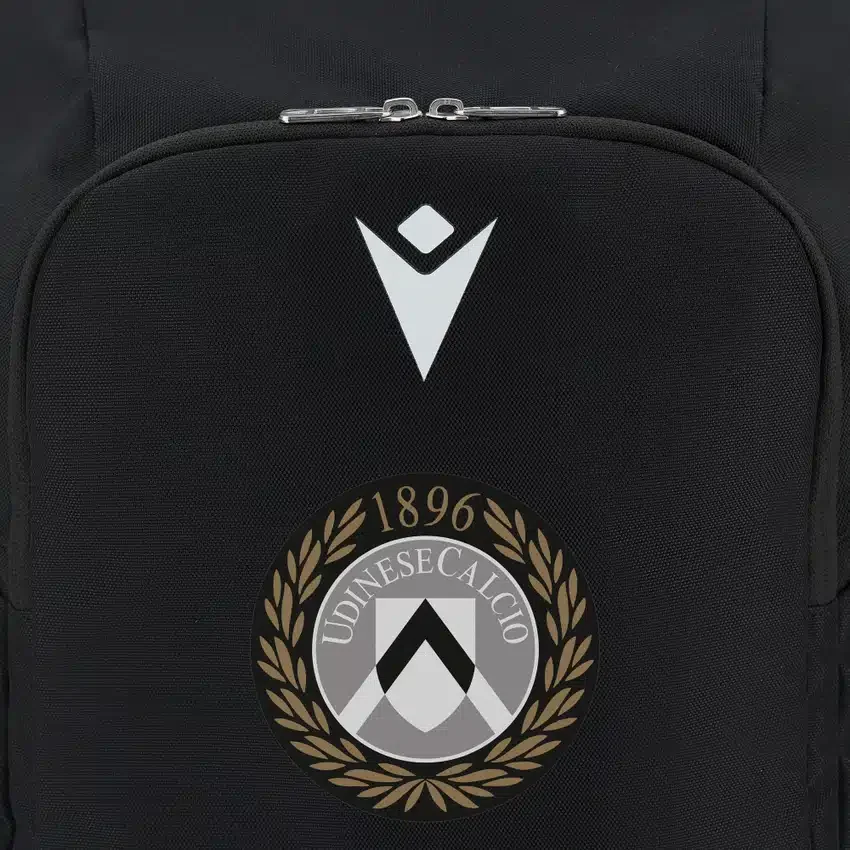 Mochila preta do Udinese Calcio 2025/26 Mochila preta do Udinese Calcio 2025/26